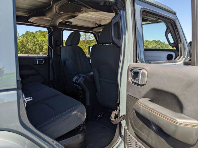 Certified 2025 Jeep Wrangler Unlimited Sahara AWD/4WD image 48