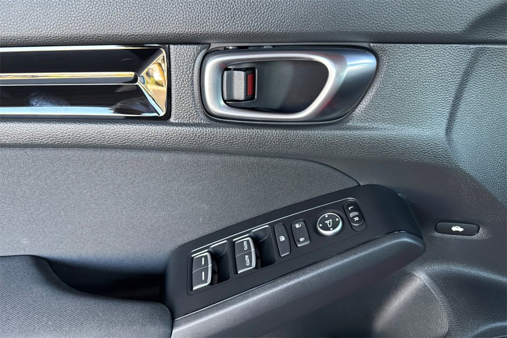 Certified 2025 Honda Civic Sport image 10