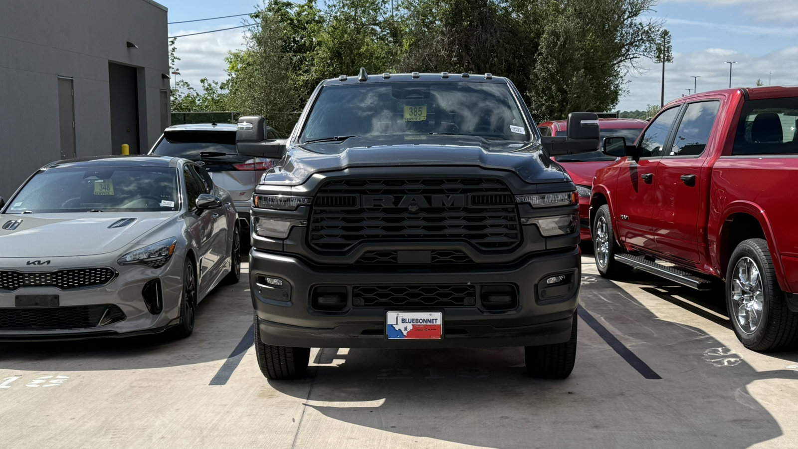 Used 2025 RAM 3500 Tradesman AWD/4WD image 2