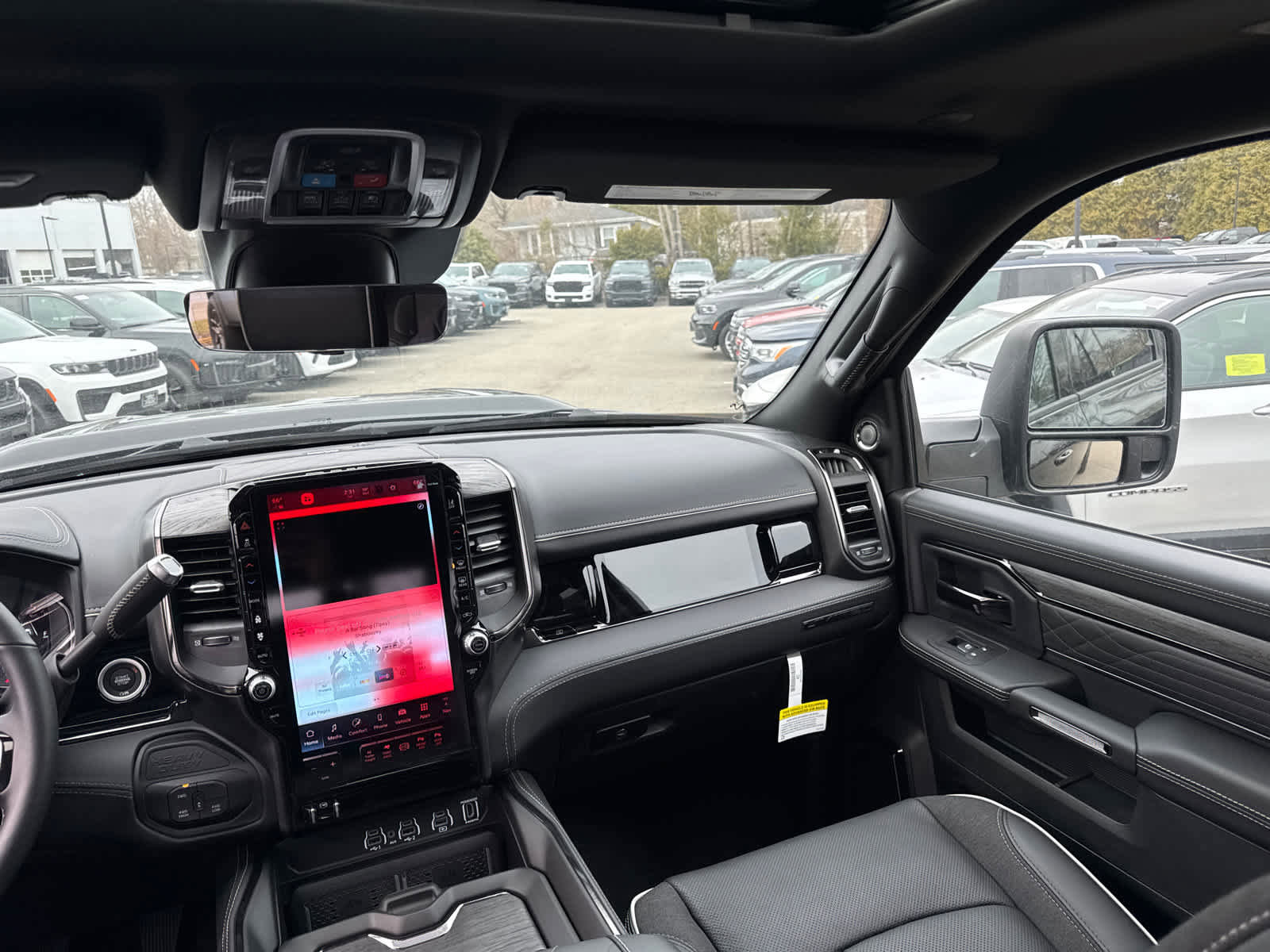 New 2026 RAM 3500 Limited image 33