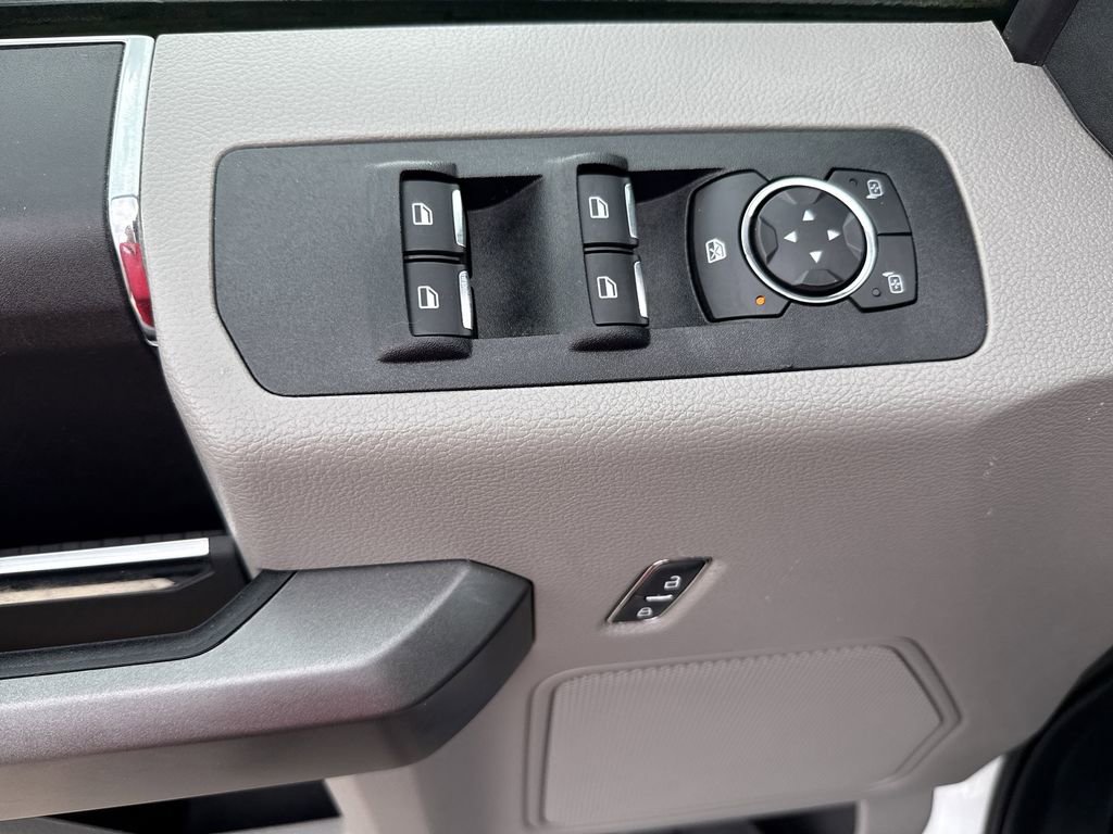 Used 2018 Ford F150 XLT w/ Trailer Tow Package AWD/4WD image 11