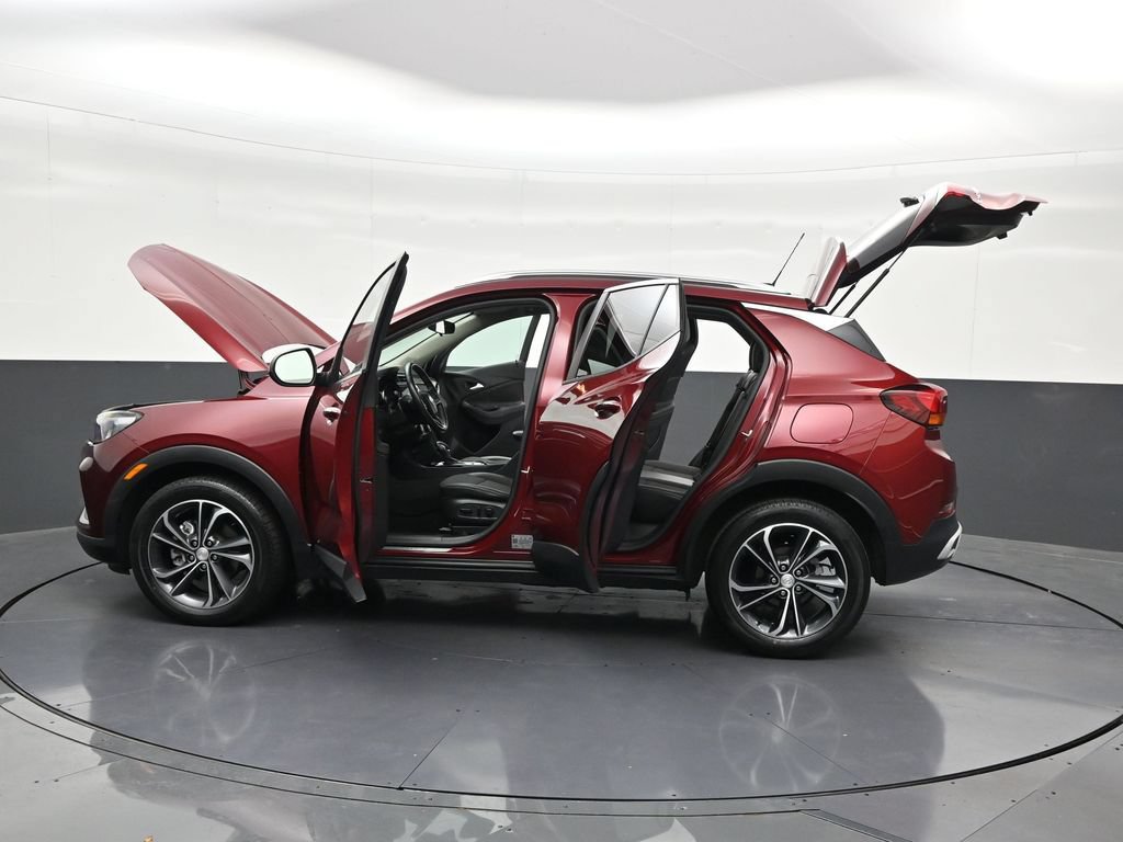 Used 2023 Buick Encore GX Select FWD image 33