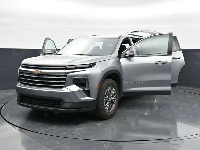 Used 2024 Chevrolet Traverse LT FWD image 42