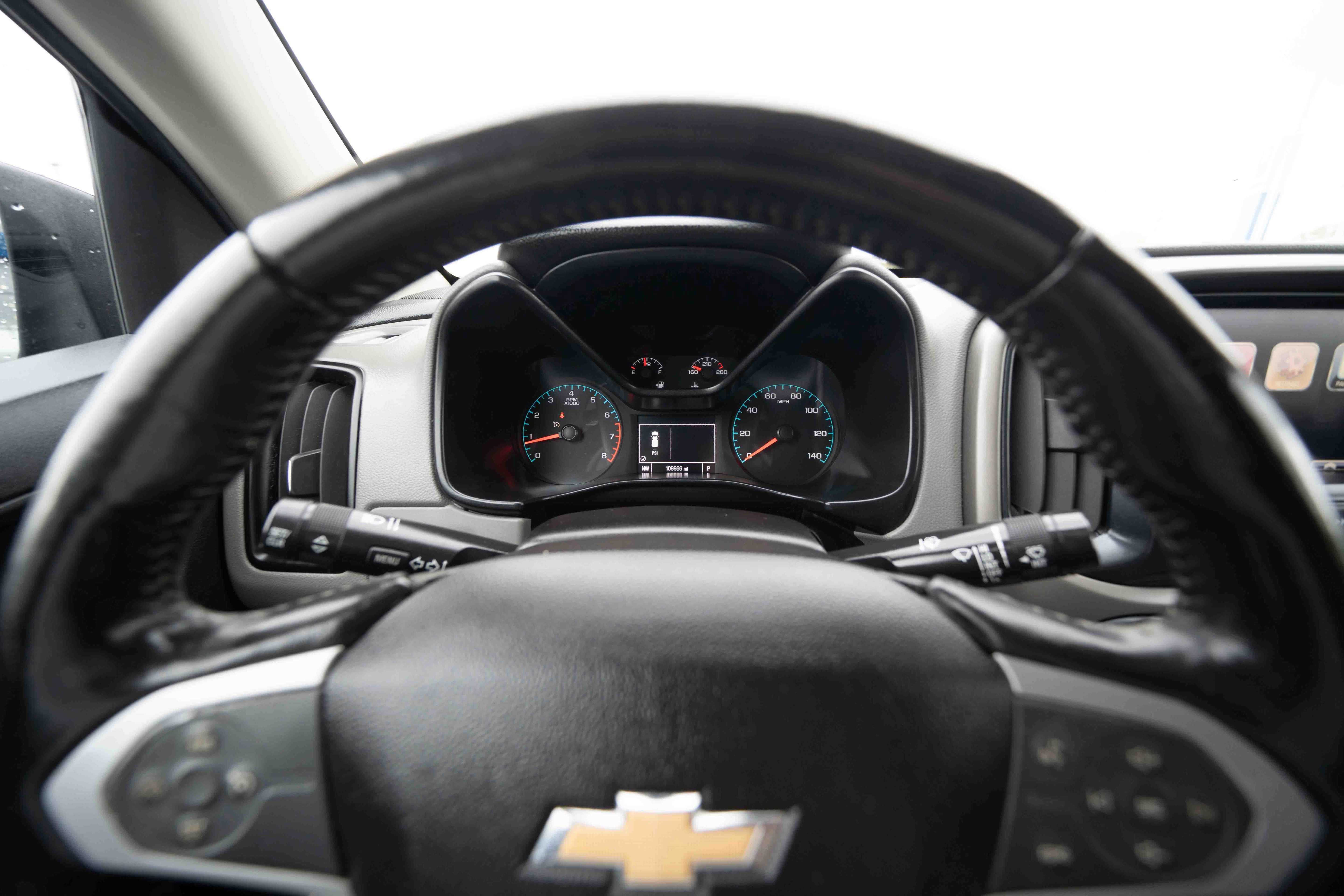 Used 2015 Chevrolet Colorado LT w/ LT Convenience Package AWD/4WD image 15