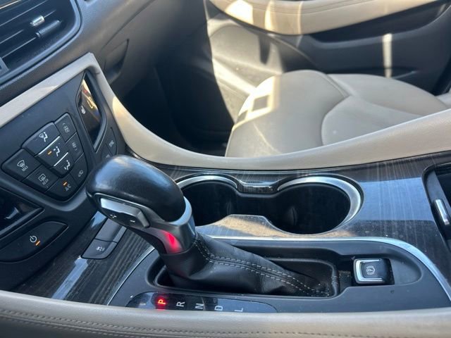 Used 2020 Buick Envision Preferred AWD/4WD image 26