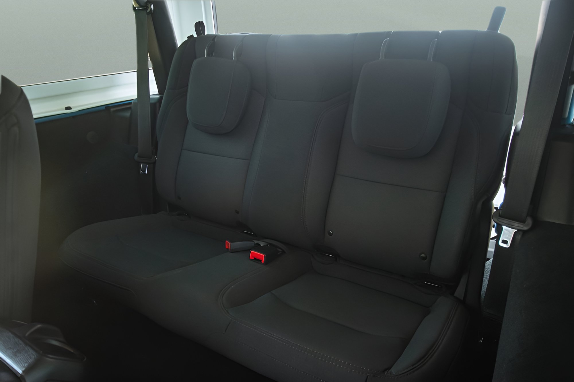 Used 2023 Jeep Wrangler Sport AWD/4WD image 17