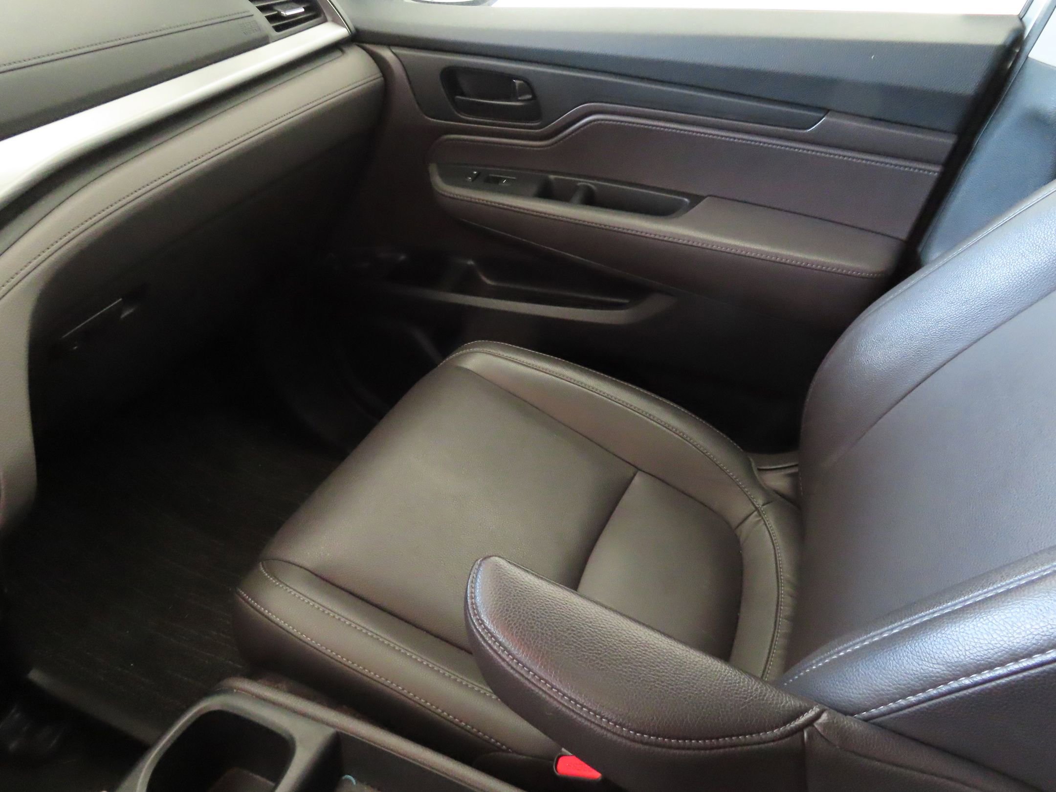 Used 2021 Honda Odyssey EX-L image 21