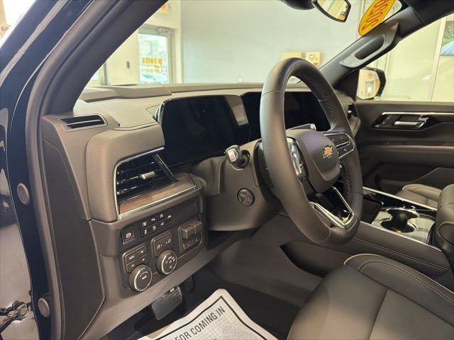 Used 2026 Chevrolet Tahoe Premier w/ Sun And Tow Package image 25