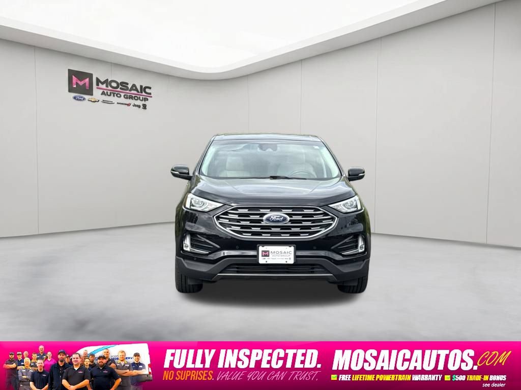 Used 2021 Ford Edge Titanium AWD/4WD image 2