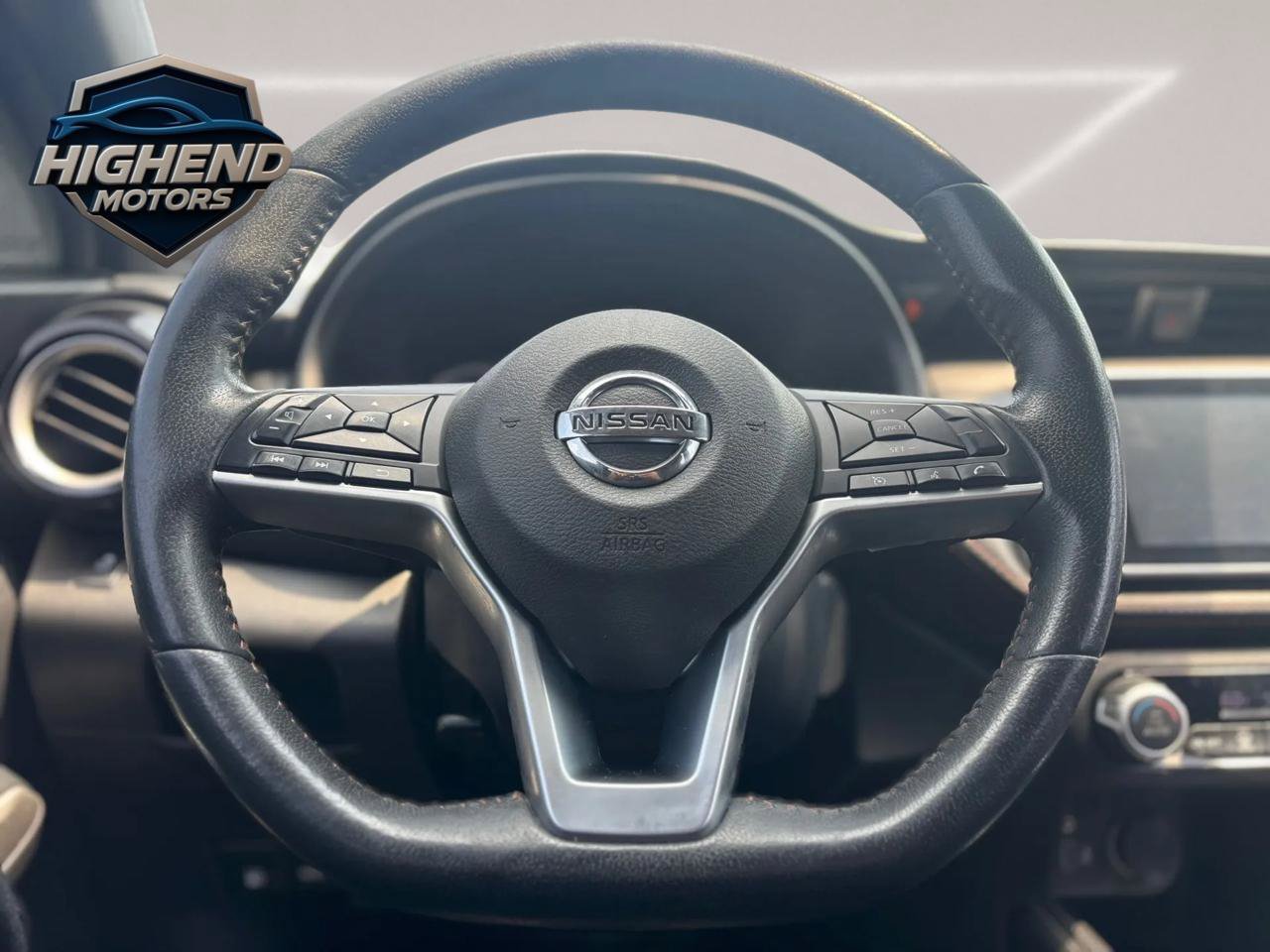 Used 2019 Nissan Kicks SR FWD image 21