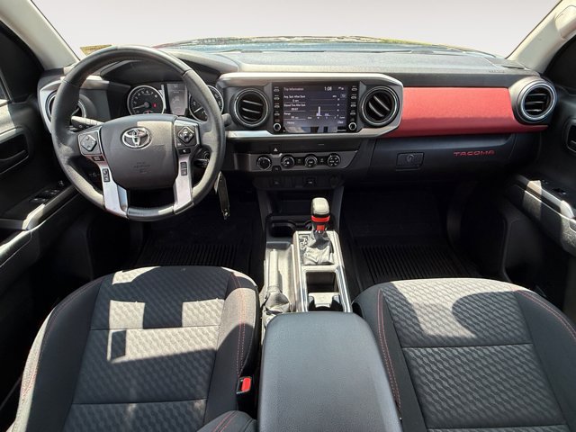 Certified 2022 Toyota Tacoma SR5 w/ SR5 Appearance Package (SM) AWD/4WD image 15
