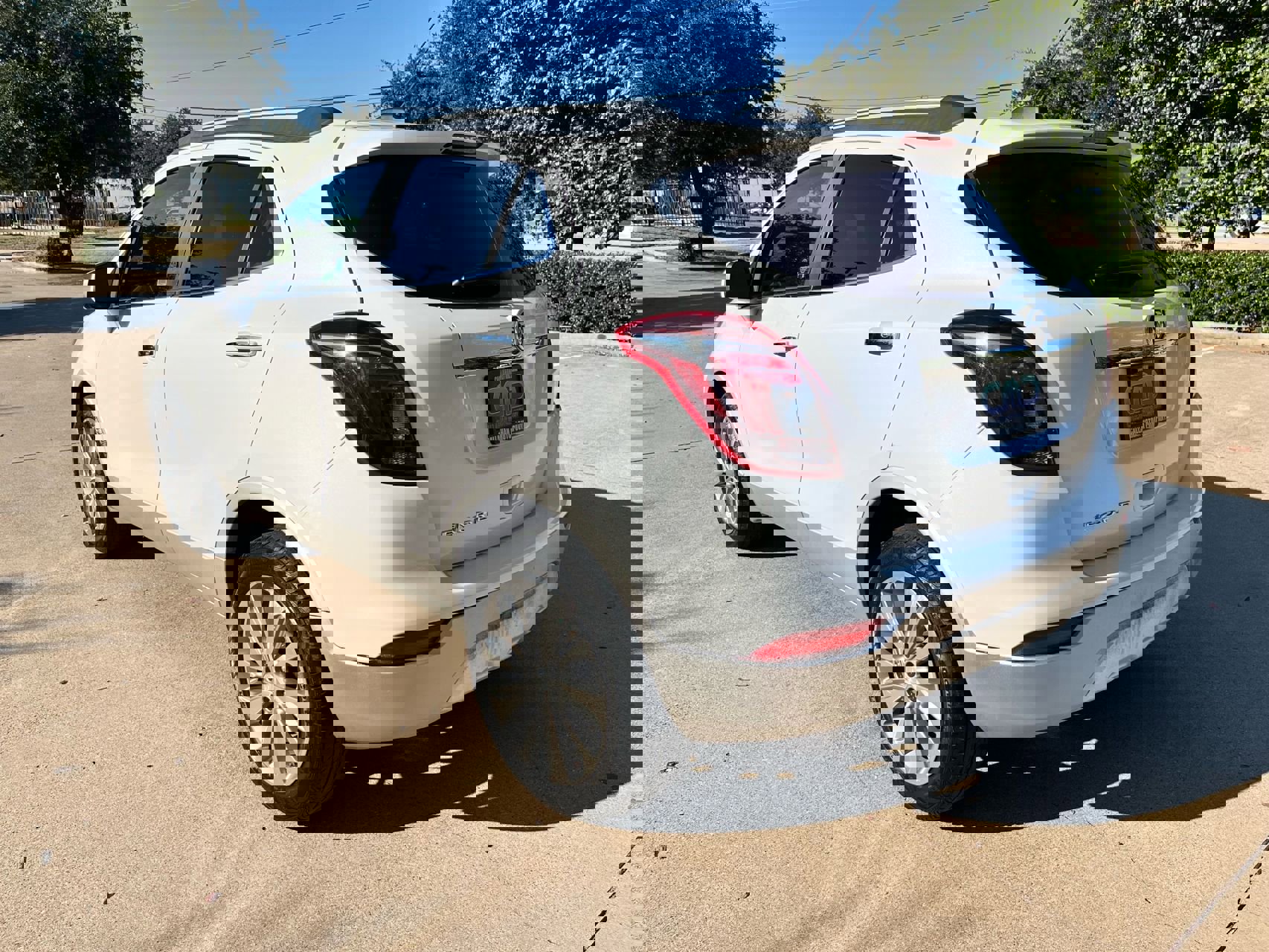 Used 2020 Buick Encore Preferred image 8