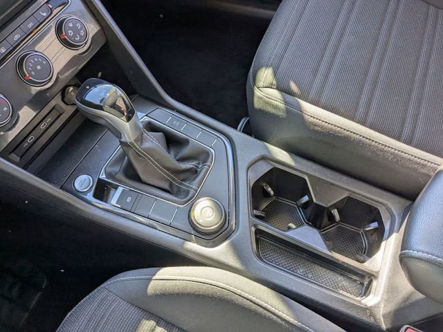 Used 2022 Volkswagen Tiguan S image 15