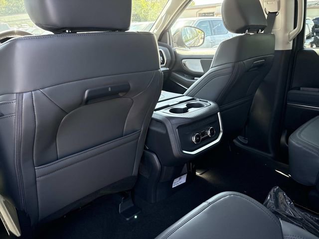 New 2026 Ford Expedition Active RWD image 17