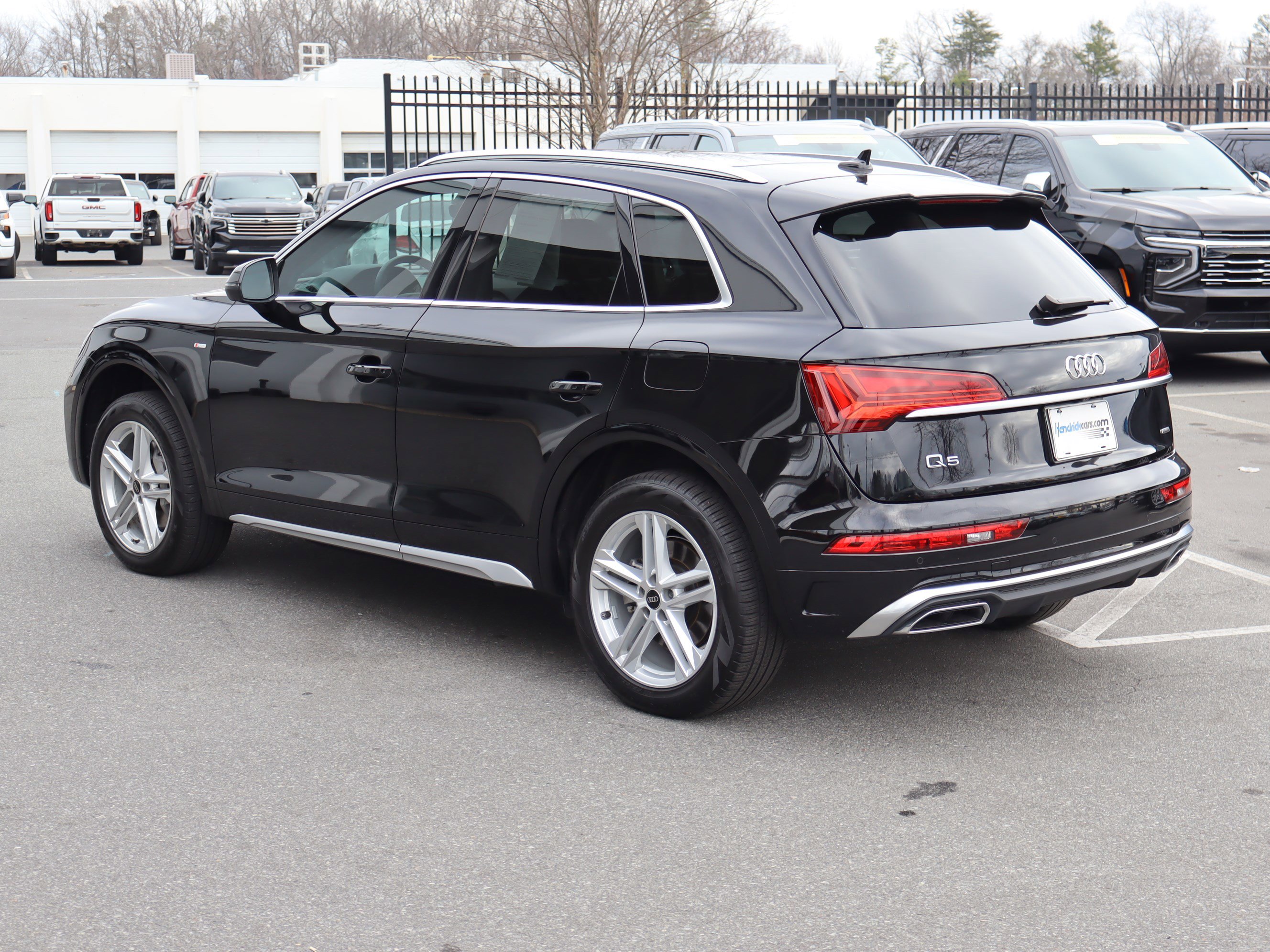 Used 2024 Audi Q5 e Premium image 8