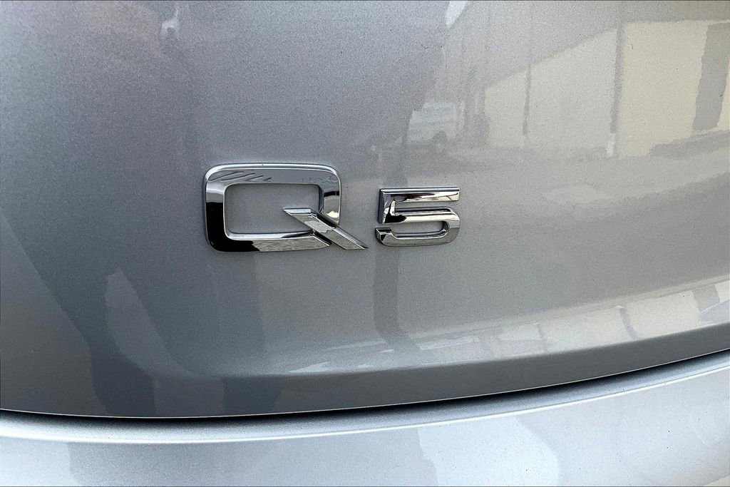 Used 2023 Audi Q5 2.0T Premium image 24