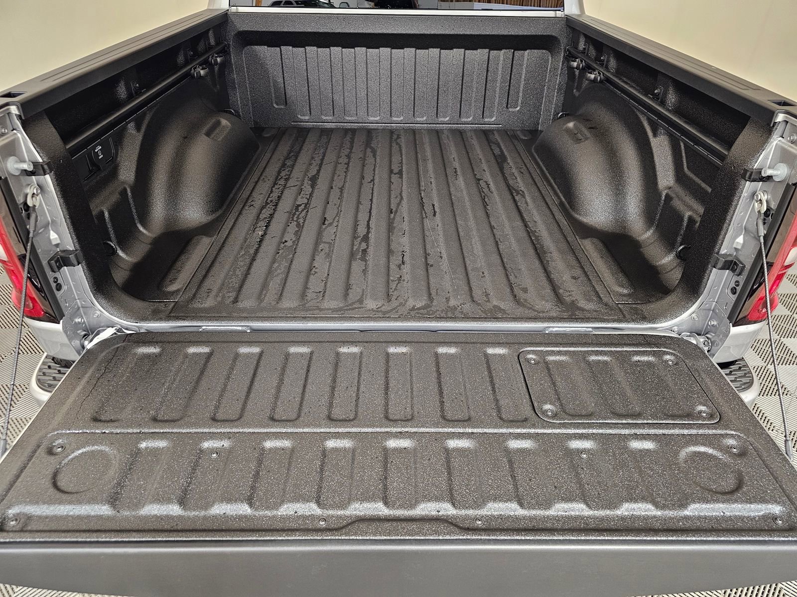 New 2026 RAM 1500 Laramie w/ Night Edition image 36