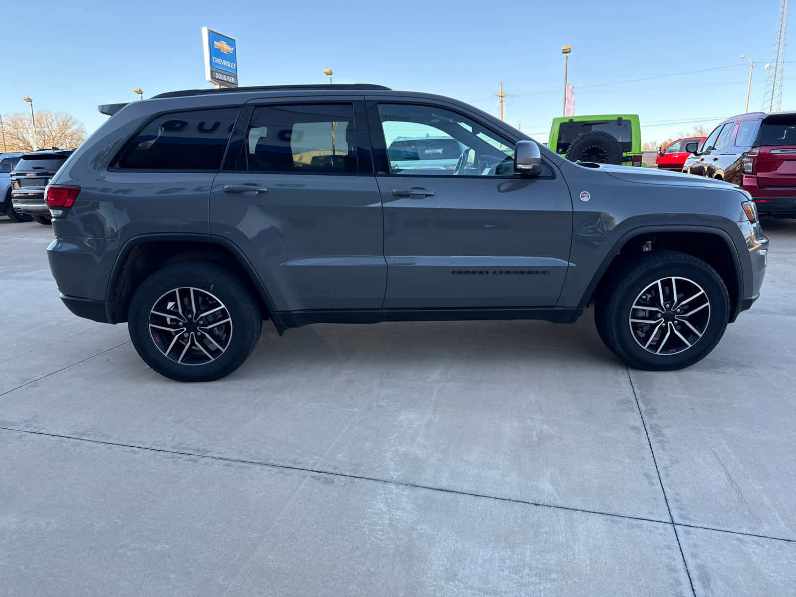 Used 2020 Jeep Grand Cherokee Trailhawk w/ Trailhawk Luxury Group image 6