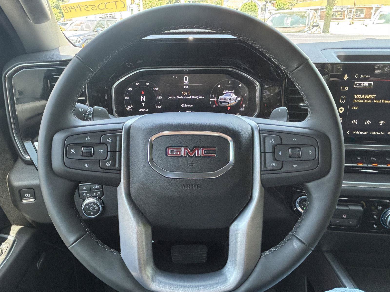 Used 2026 GMC Sierra 1500 SLT w/ SLT Premium Plus Package AWD/4WD image 18