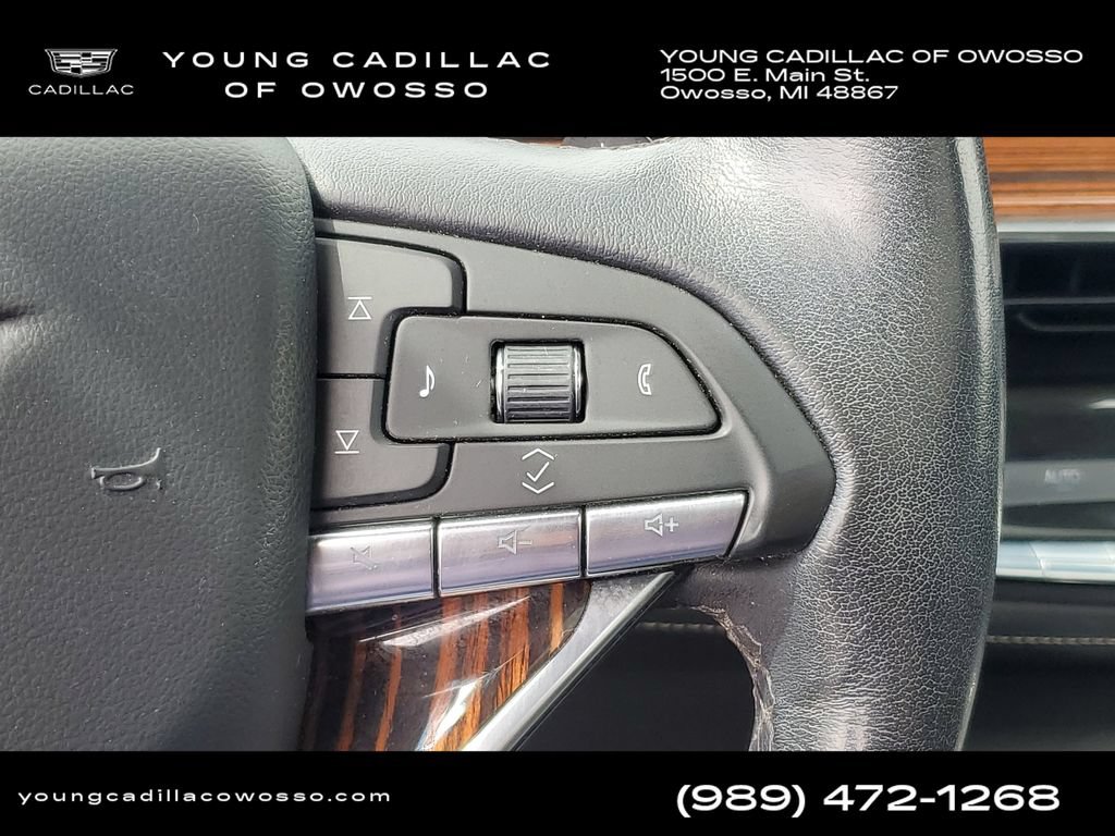 Certified 2022 Cadillac Escalade Premium Luxury w/ LPO, Illumination Package AWD/4WD image 16