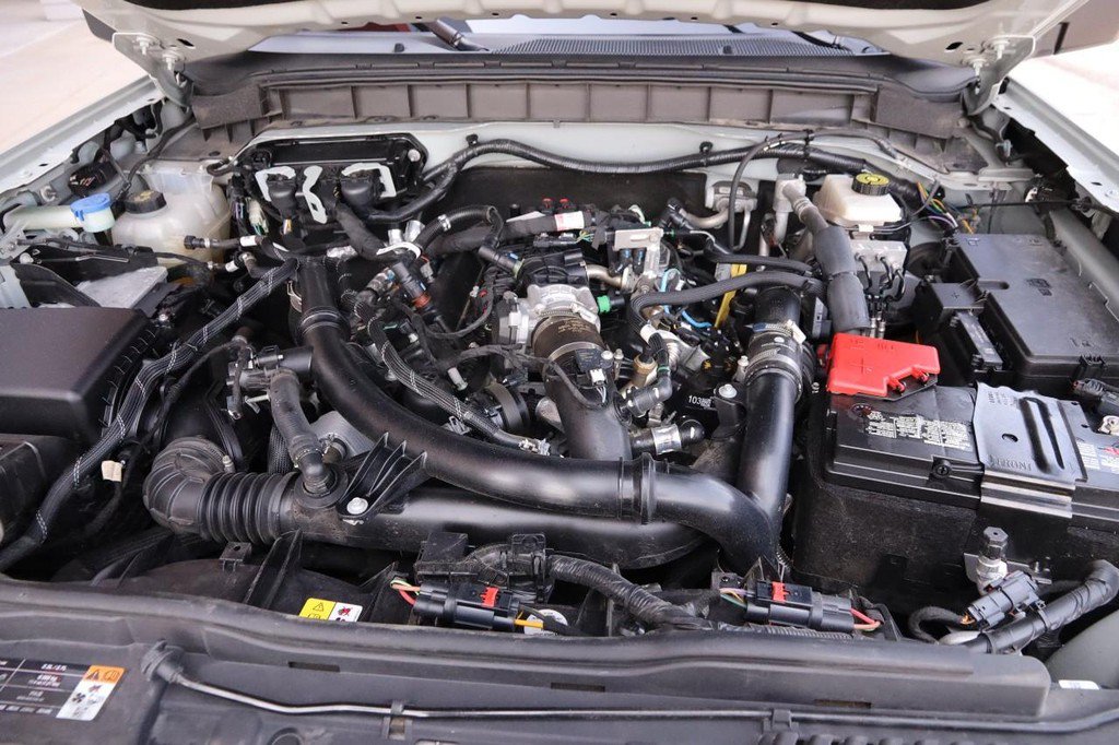 Used 2023 Ford Bronco Wildtrak AWD/4WD image 28