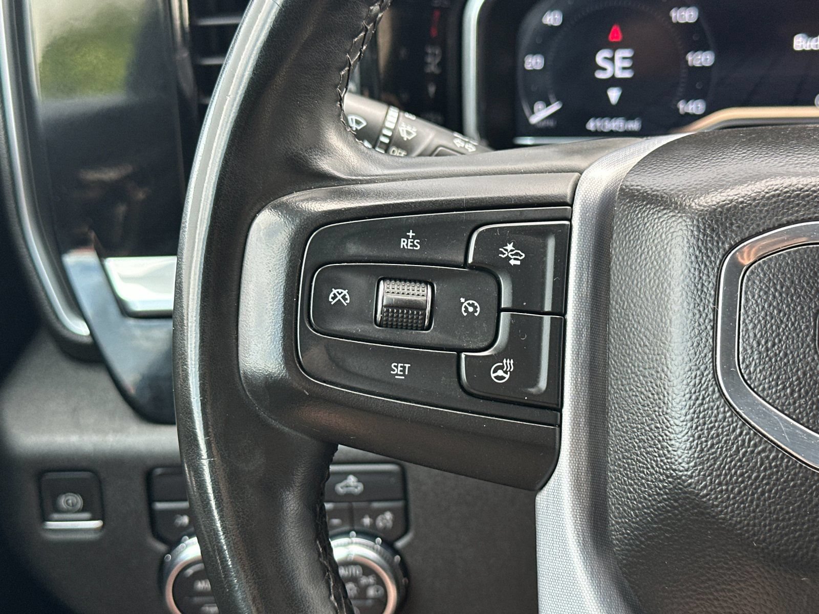 Used 2023 GMC Sierra 1500 Elevation AWD/4WD image 26