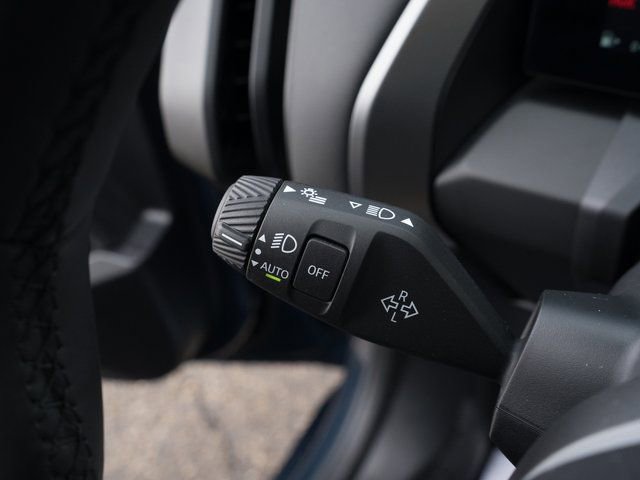 Used 2025 BMW X3 xDrive30i w/ M Sport Package image 29