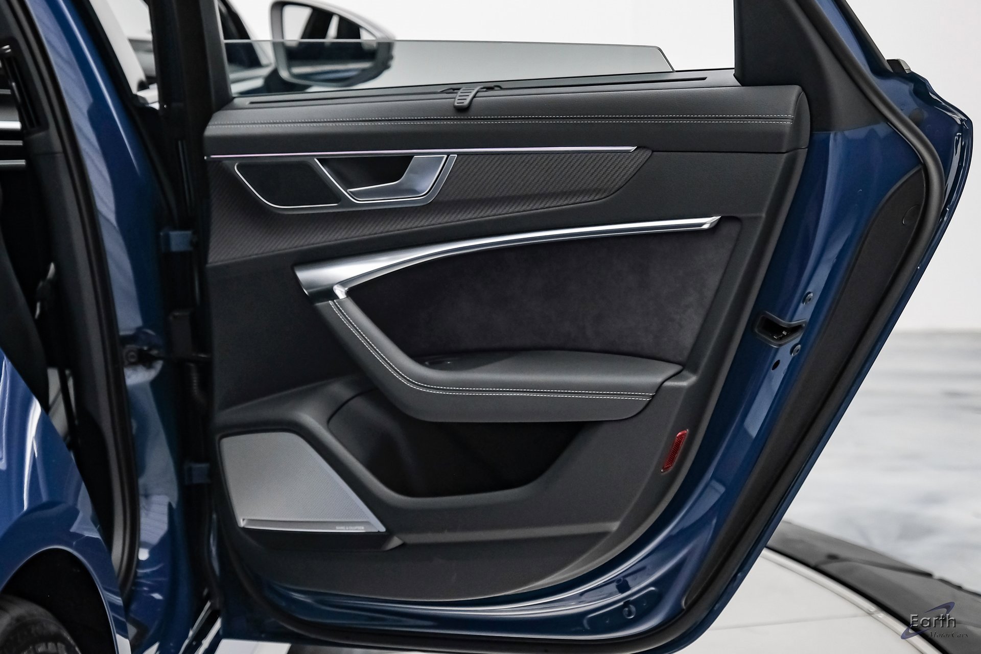 Used 2025 Audi RS 6 performance image 87