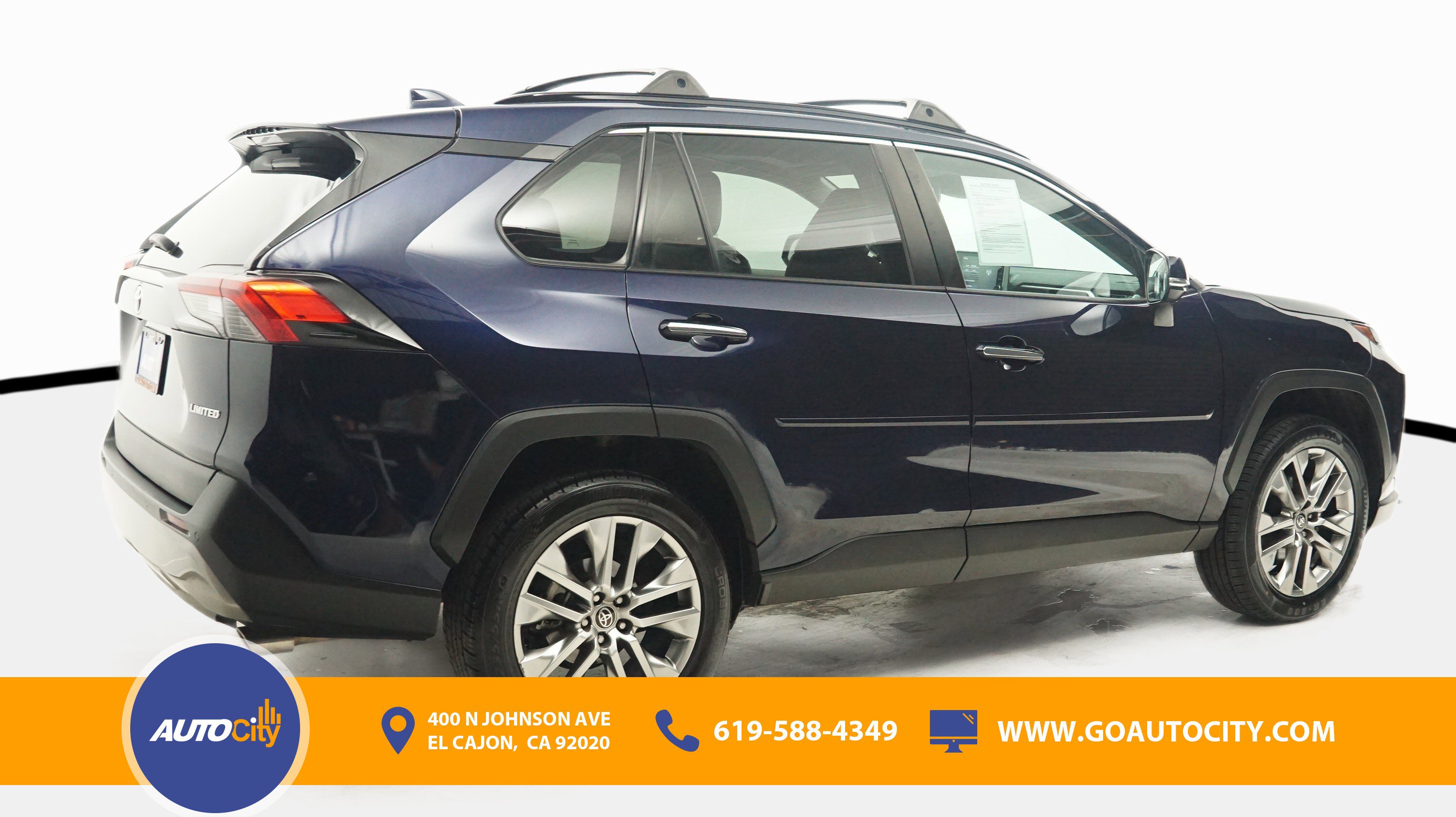 Used 2022 Toyota RAV4 Limited FWD image 6