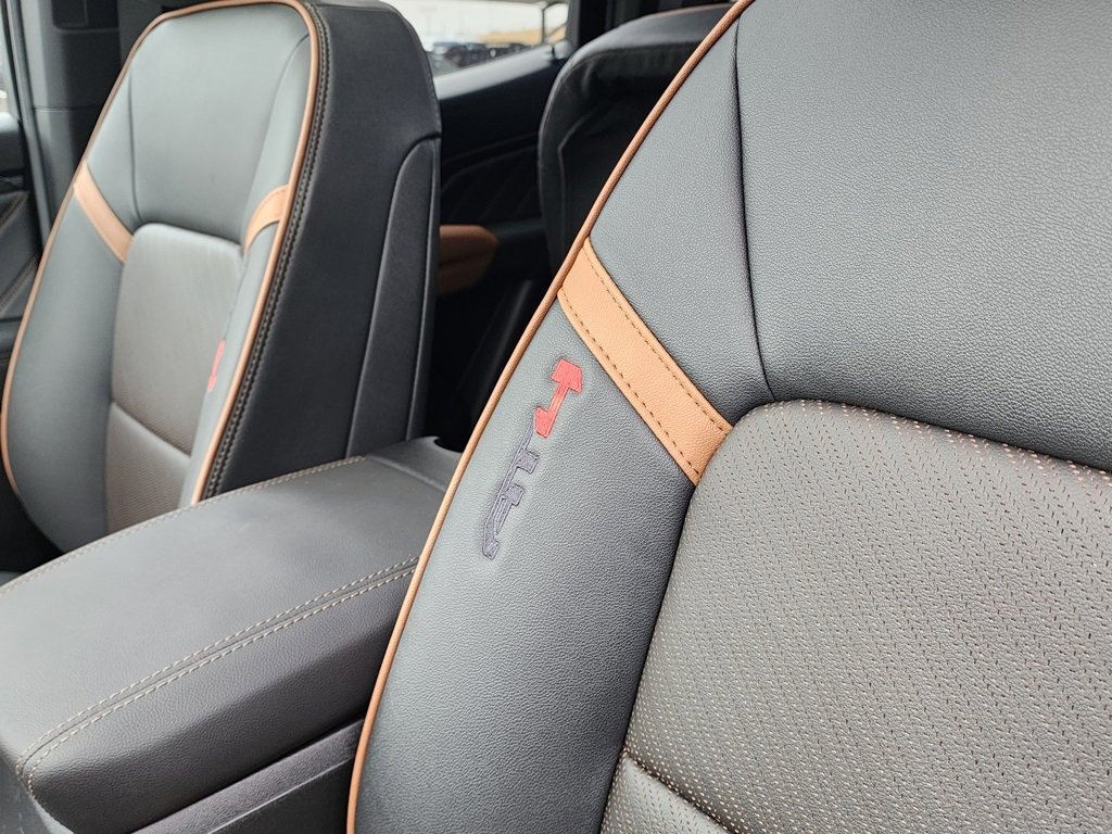 New 2026 GMC Canyon AT4 w/ Technology Plus Package image 17