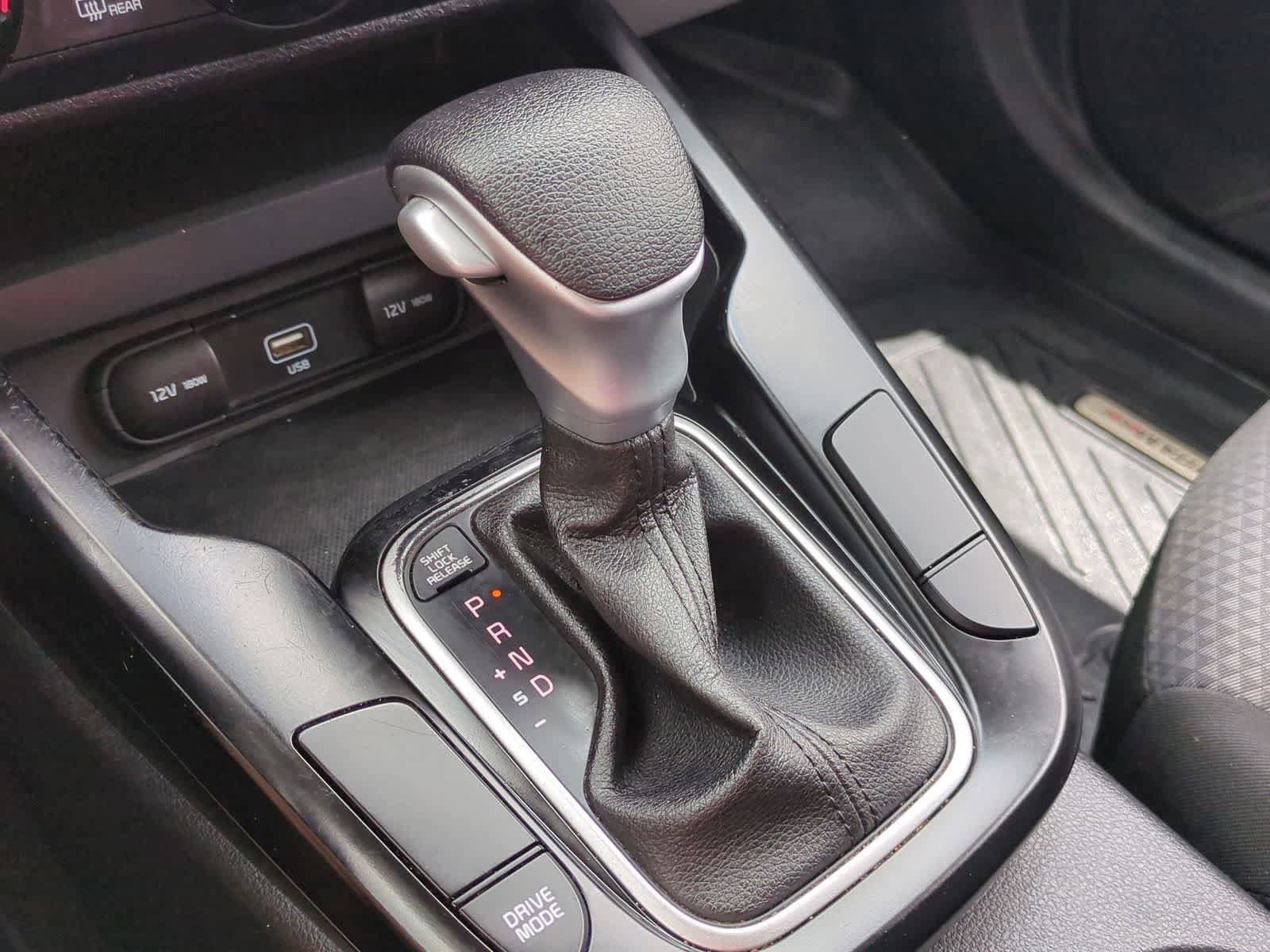 Used 2022 Kia Soul LX FWD image 15