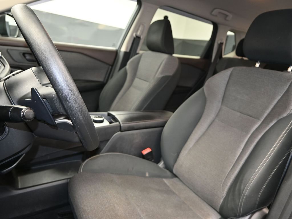 Used 2021 Nissan Rogue S image 16