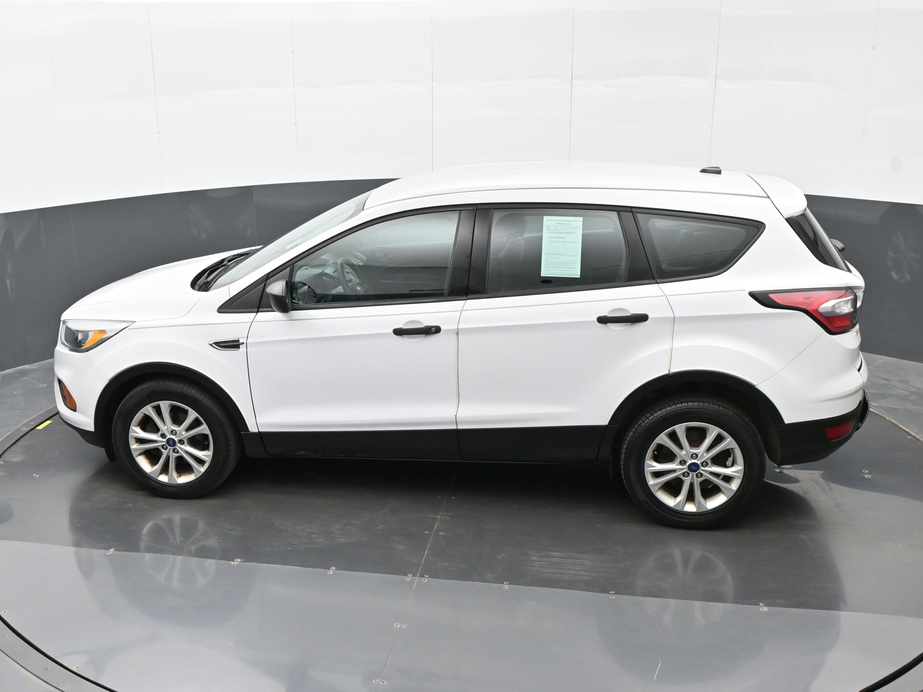 Used 2017 Ford Escape S image 37