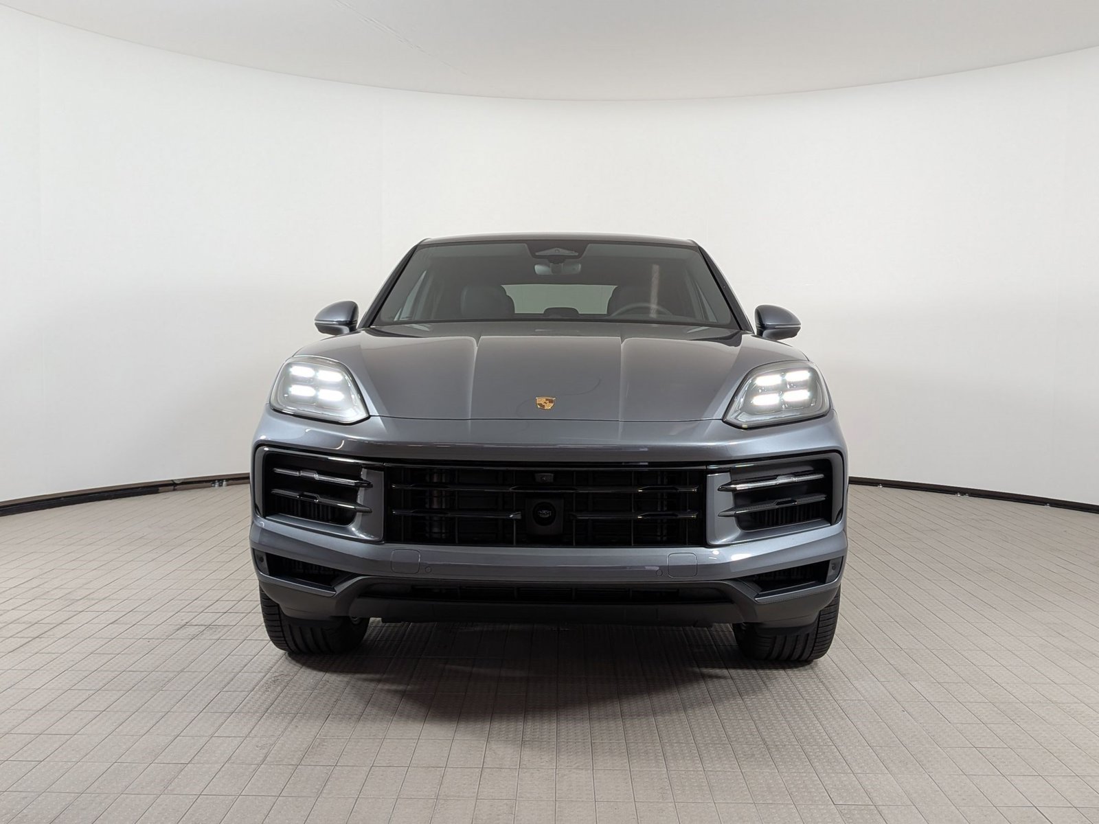 New 2026 Porsche Cayenne Coupe AWD/4WD image 6