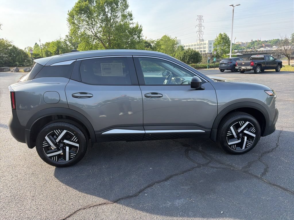 New 2026 Nissan Kicks SV w/ Charging Package FWD image 7