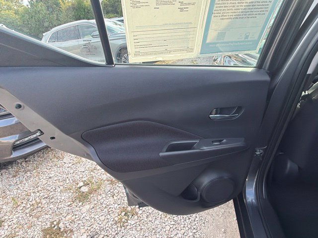 Used 2021 Nissan Kicks SV FWD image 13
