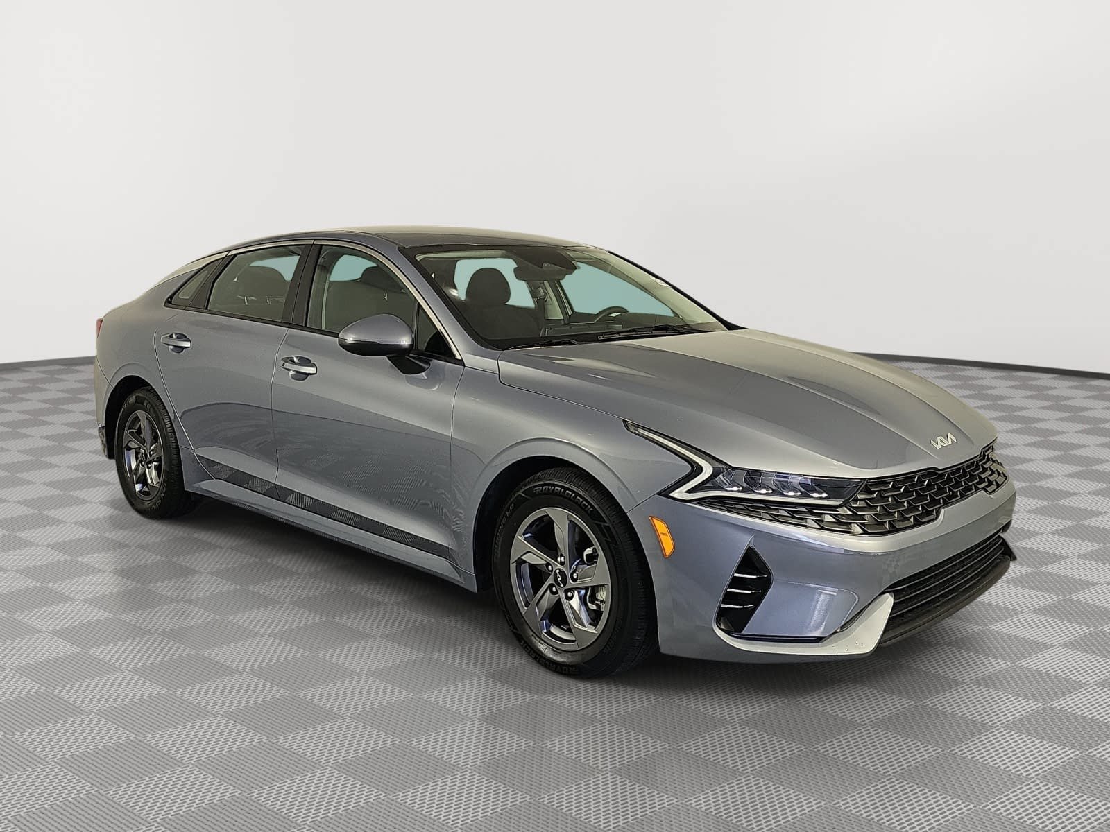 Used 2022 Kia K5 LXS FWD image 2
