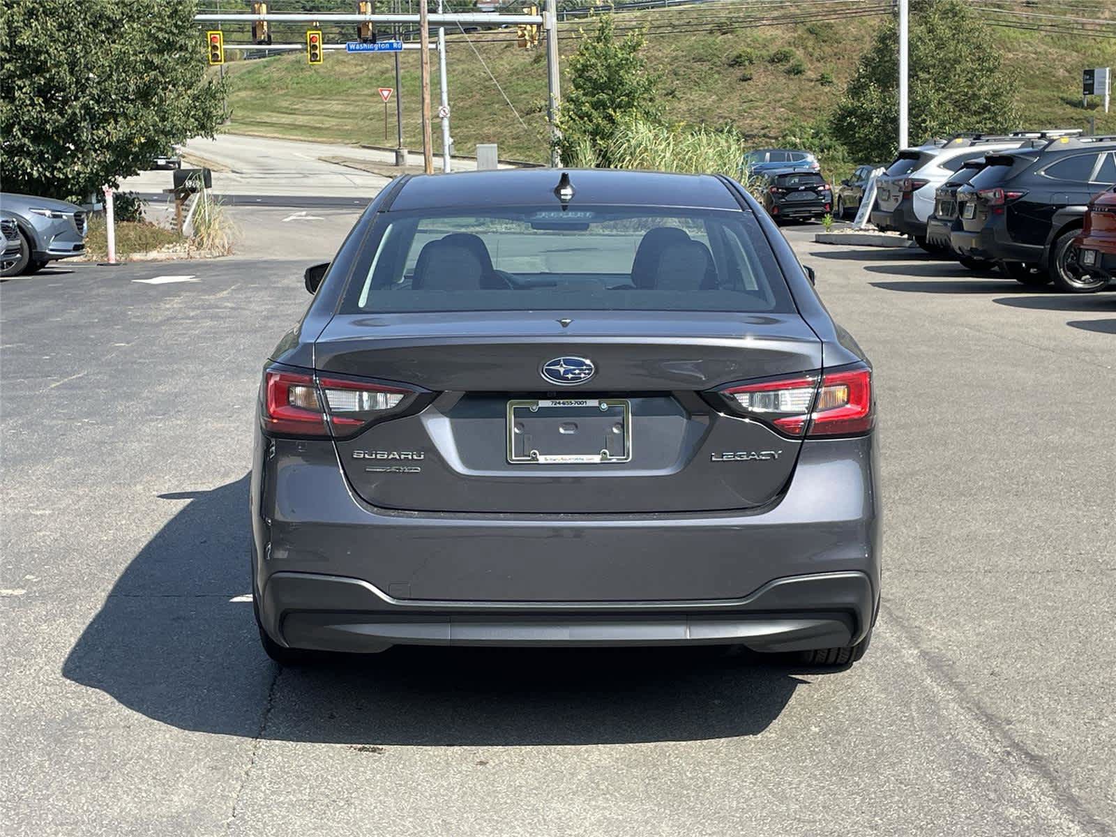 Used 2025 Subaru Legacy Premium AWD/4WD image 4