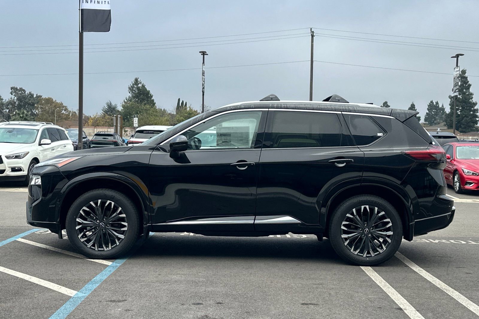 New 2026 Nissan Rogue Platinum w/ Platinum Premium Package image 7