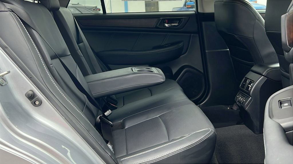 Used 2019 Subaru Outback 2.5i Limited image 15