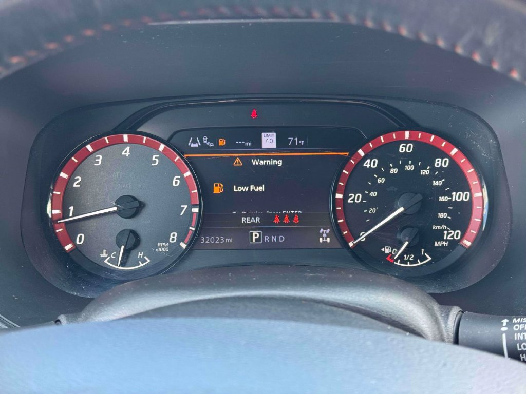 Used 2023 Nissan Frontier PRO-4X w/ Pro Convenience Package AWD/4WD image 26