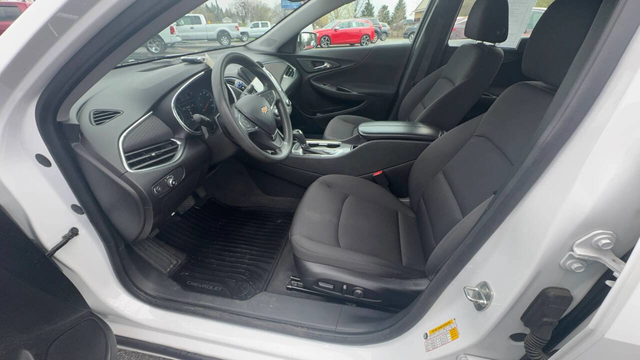 Used 2020 Chevrolet Malibu LT image 13