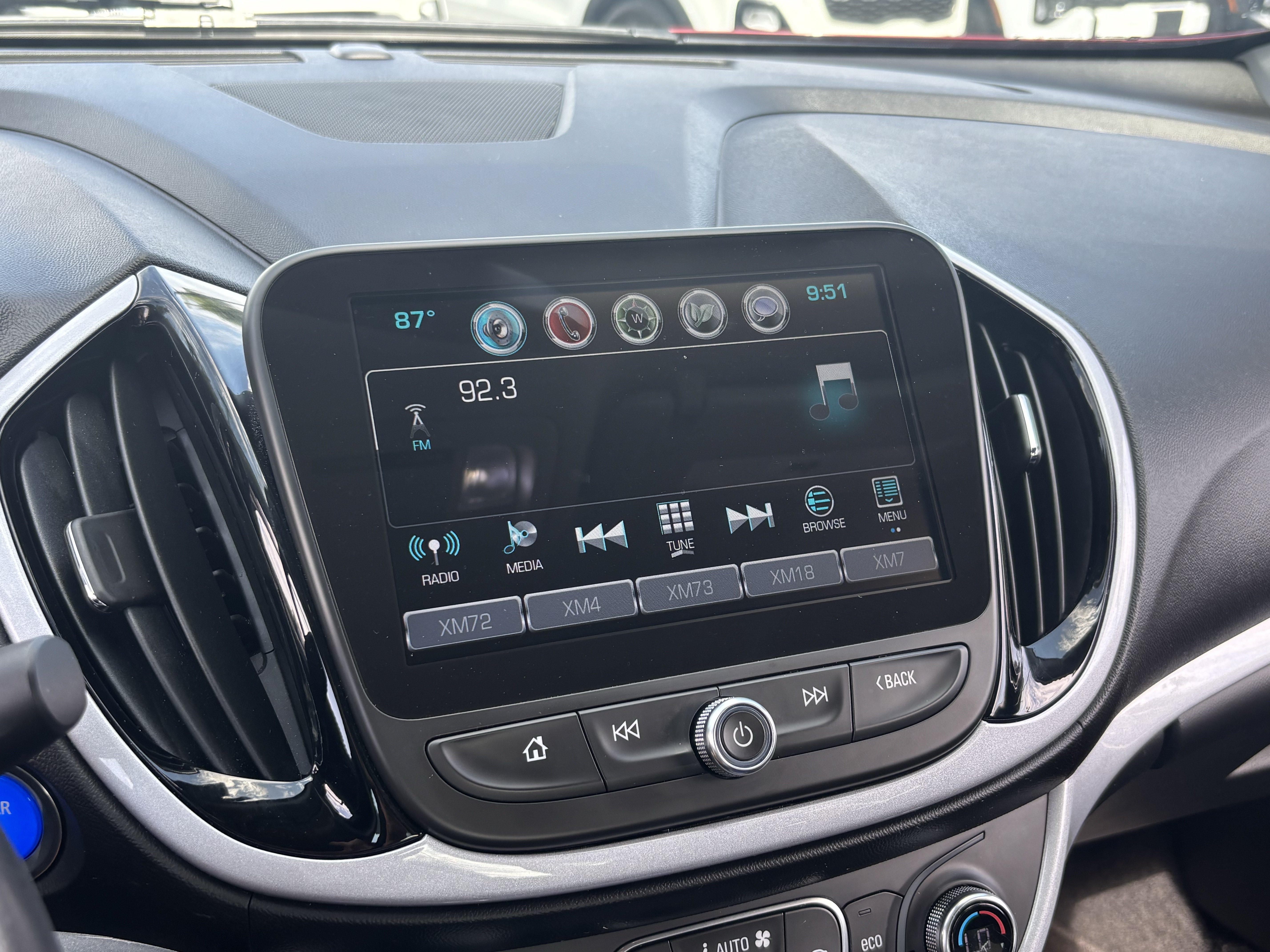 Used 2018 Chevrolet Volt LT w/ LT Driver Confidence Package FWD image 20
