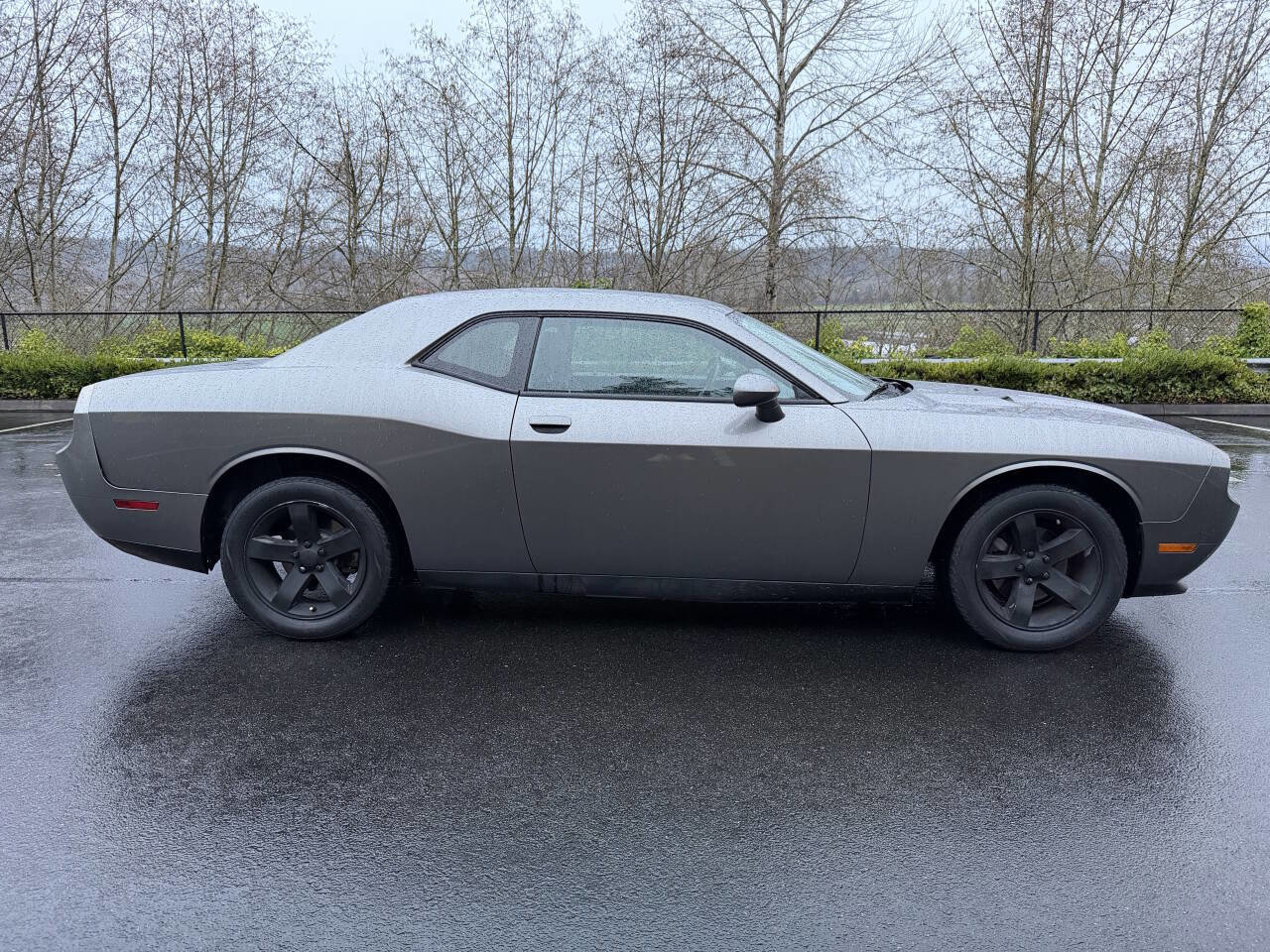 Used 2012 Dodge Challenger SXT image 4