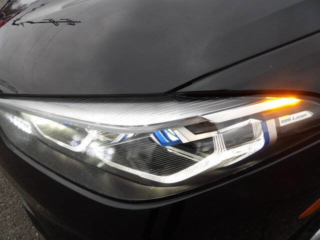 Used 2020 BMW 840i xDrive Coupe w/ Driving Assistance Package image 26