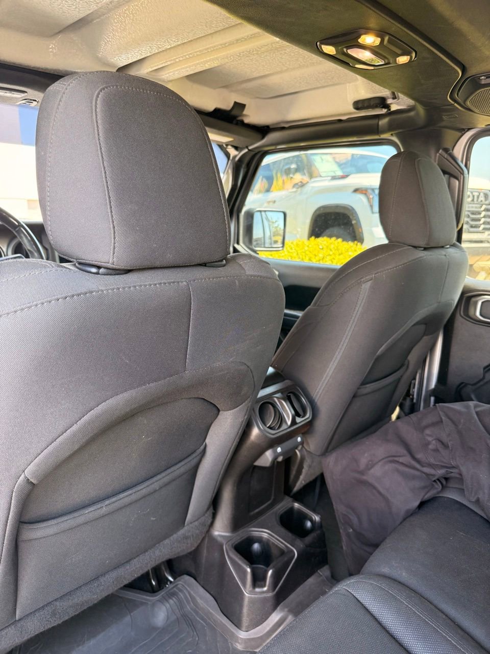 Used 2020 Jeep Gladiator Sport w/ Quick Order Package 24S AWD/4WD image 10