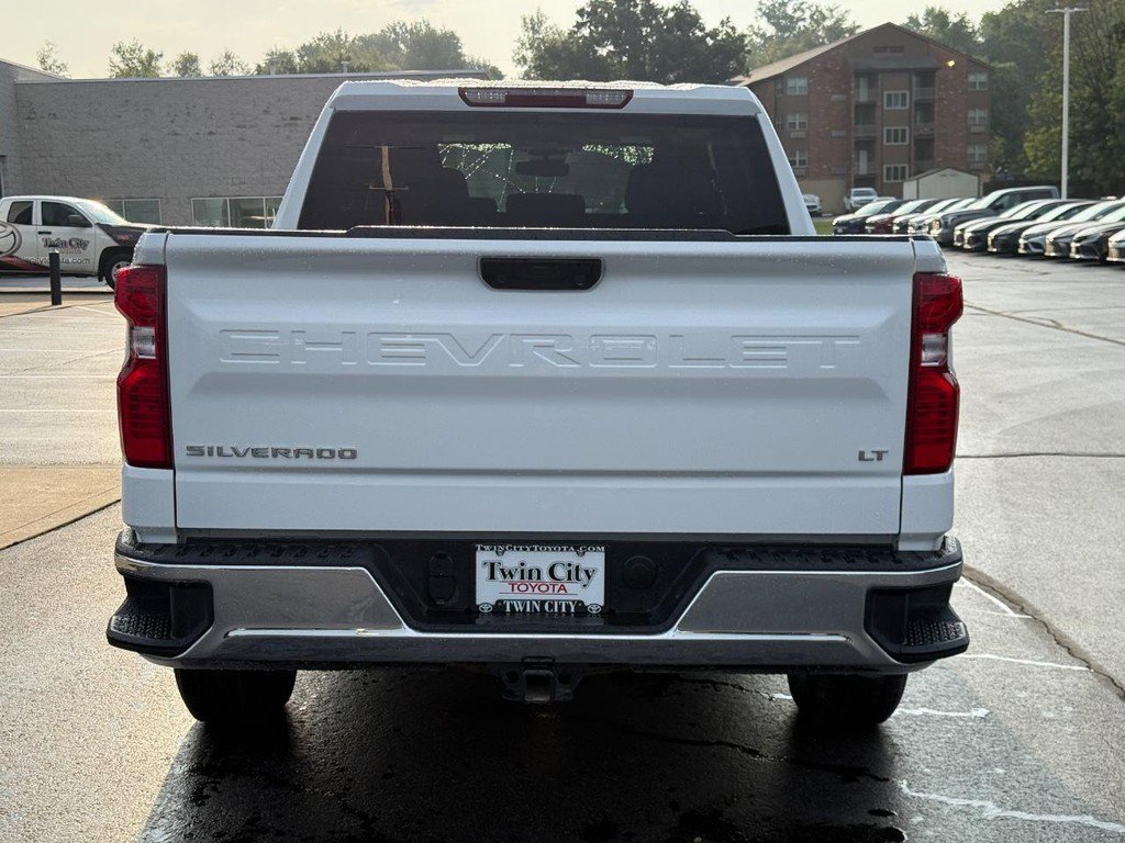 Used 2025 Chevrolet Silverado 1500 LT image 5
