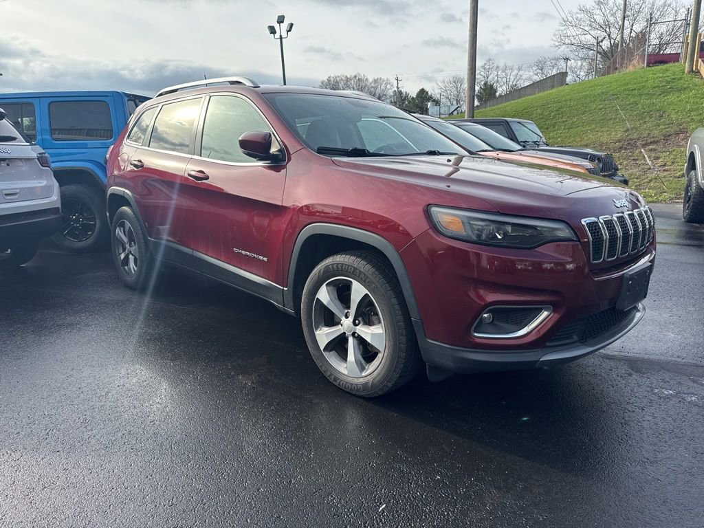 Used 2019 Jeep Cherokee Limited image 2