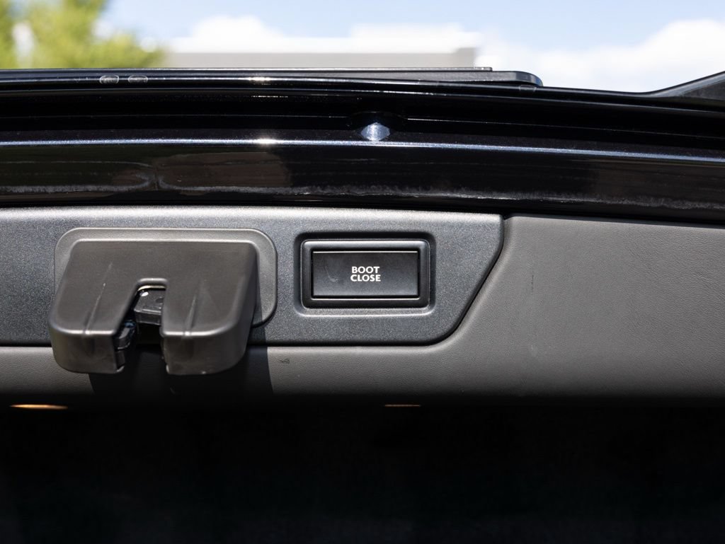 Used 2019 Bentley Mulsanne RWD image 48