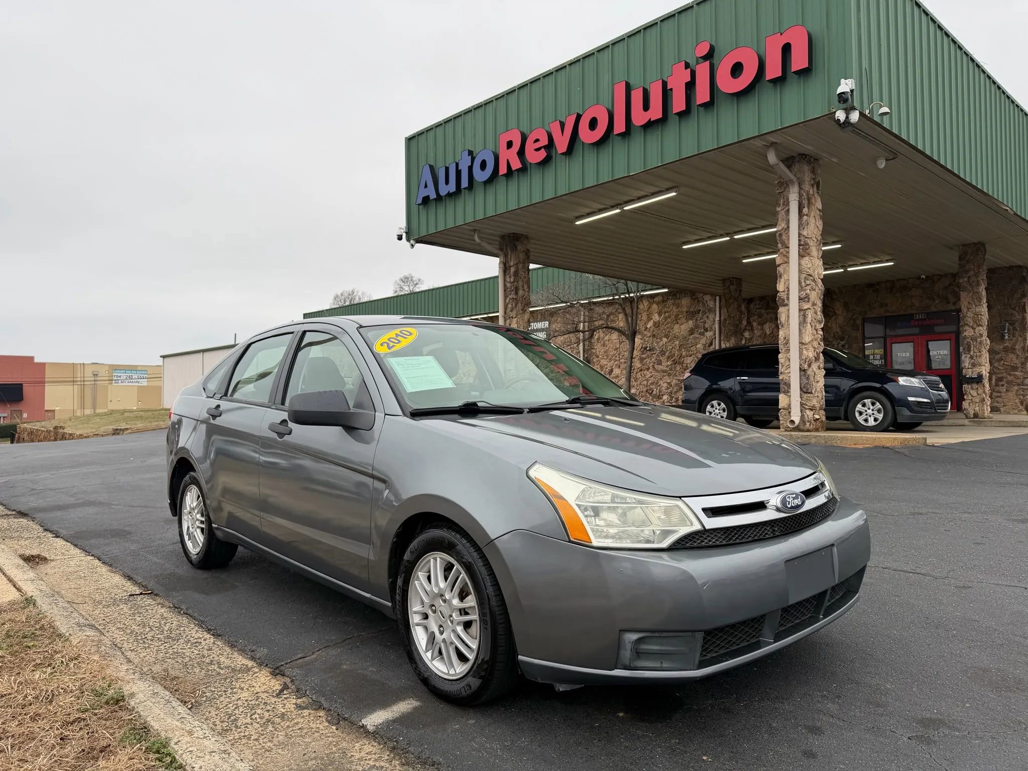 Used 2010 Ford Focus SE